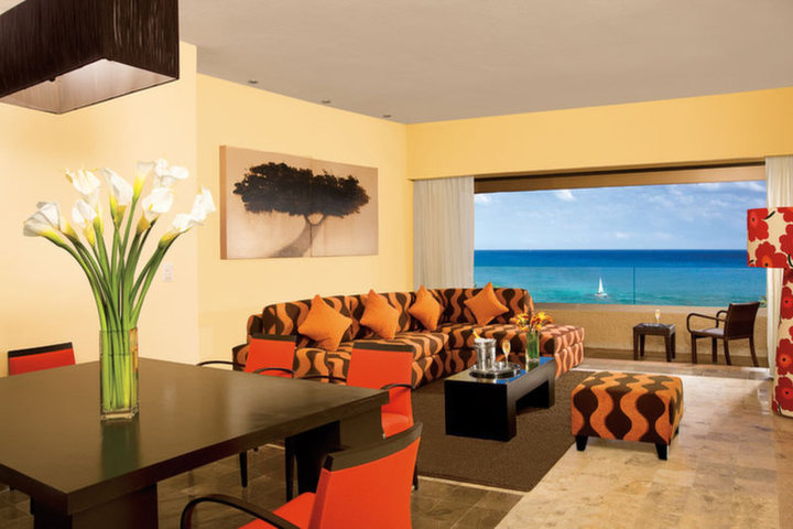 Dreams Puerto Aventuras Resort Room